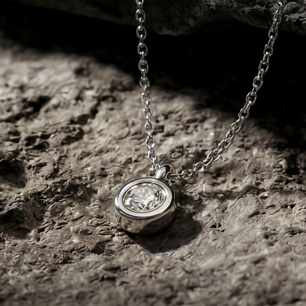 Ogrlica sa priveskom i Swarovski kristalom S-L