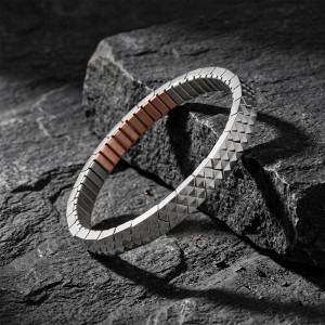 Flexi narukvica sa malim trouglovima M