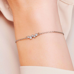 Nežna narukvica sa nizom Swarovski kristala S-L