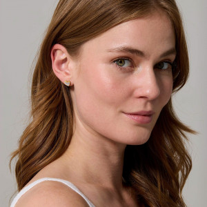 Slatke minđuše u boji zlata sa sedefom