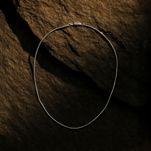 Ogrlica sa magnetom M