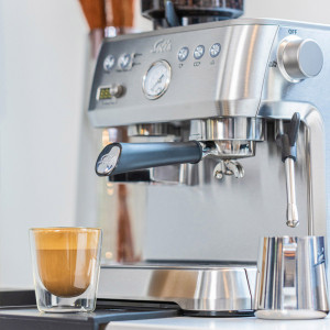 Aparat za espresso kafu Perfetta sivi