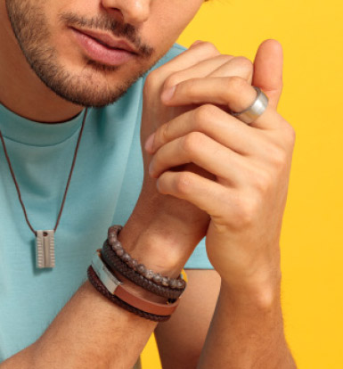 Energetix magnetni nakit spaja vrhunski dizajn i snagu magneta za stil koji odiše elegancijom i energijom.