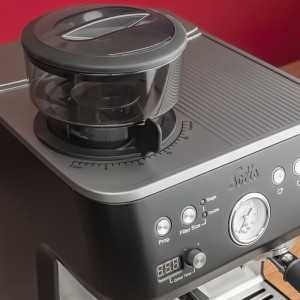 Aparat za espresso kafu Perfetta crni